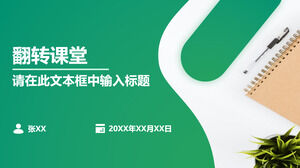 Zielony i świeży szablon PPT dla odwróconego raportu klasowego studentów