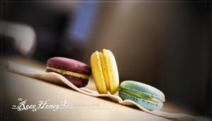 Apresentação de cozimento de sobremesa rosa