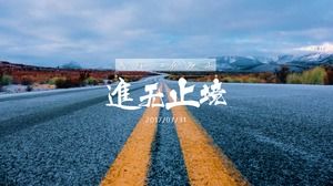 Andare senza fine Siamo nel modello ppt di report riepilogativo lavoro team di vendita su strada