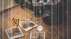 Eski kamera fotoğraflarının arka plan üzerinde "Acele Yıl" sınıf arkadaşı albüm PPT şablonu