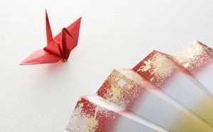 Three paper crane PPT background pictures