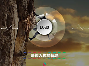 Kaya tırmanışı arka plan dört renkli mikro üç boyutlu grafik satış ekibi eğitimi ppt şablonu