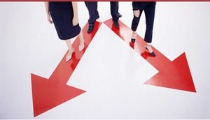 Descărcare gratuită a șablonului PPT cu săgeată roșie tridimensională