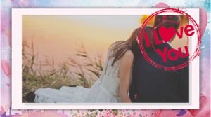 Kırmızı gül yaprakları yaratıcı basit PPT şablonu