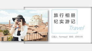 Modello PPT dell'album di foto di viaggio della priorità bassa della ragazza che tiene una fotocamera DSLR