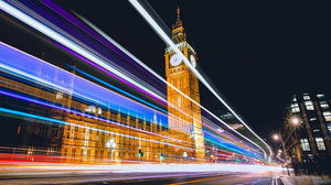 光繁华的都市夜景PPT背景图片