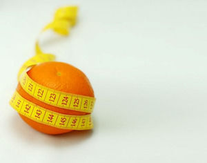 Pomarańczowy objęty elastycznego Ruler szablonu PowerPoint