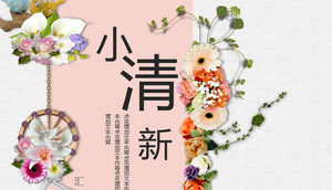 Küçük taze çiçek PPT şablonu