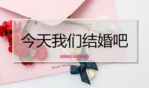 Małej świeżej romantycznej miłości małżeństwo propozycja albumu fotograficznego PPT